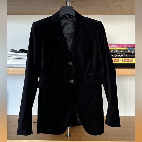 Theory Slim Tailored Velvet Jacket in Black - Picture 5 of 8